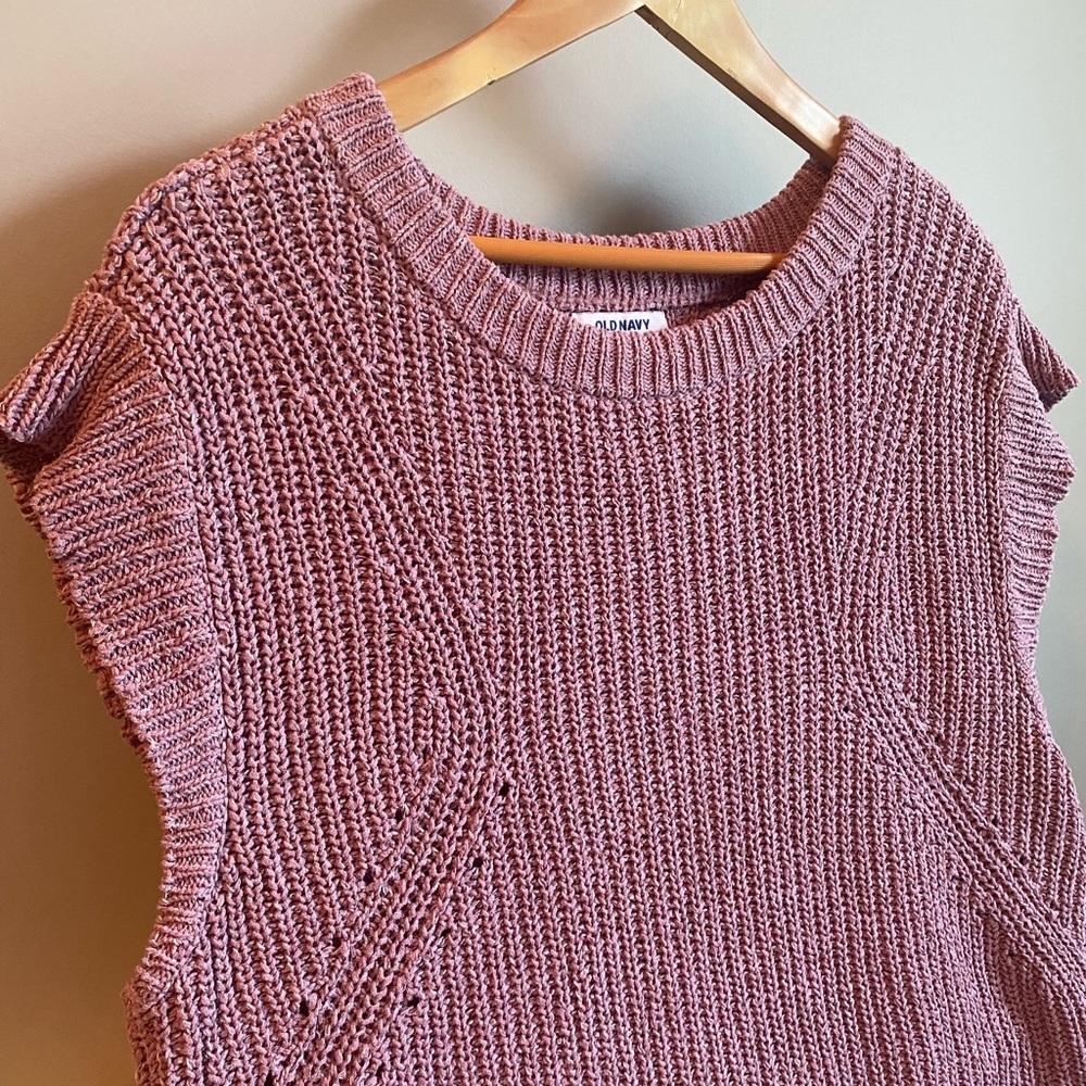 Old Navy sleeveless sweater